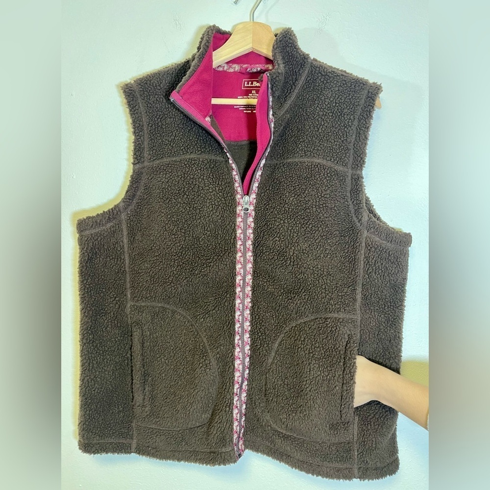 L.L. Bean Brown Fleece Vest with Pink Accents